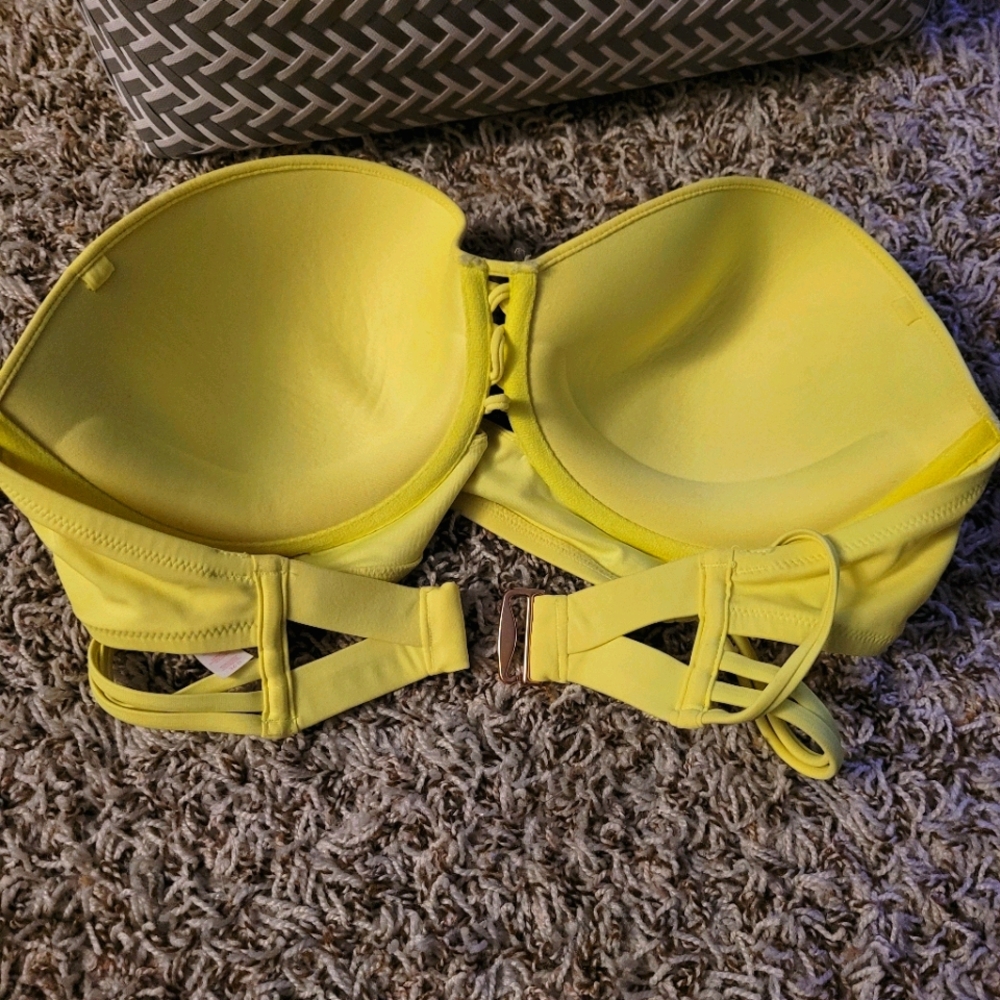 Bikini Top - Picture 2 of 2